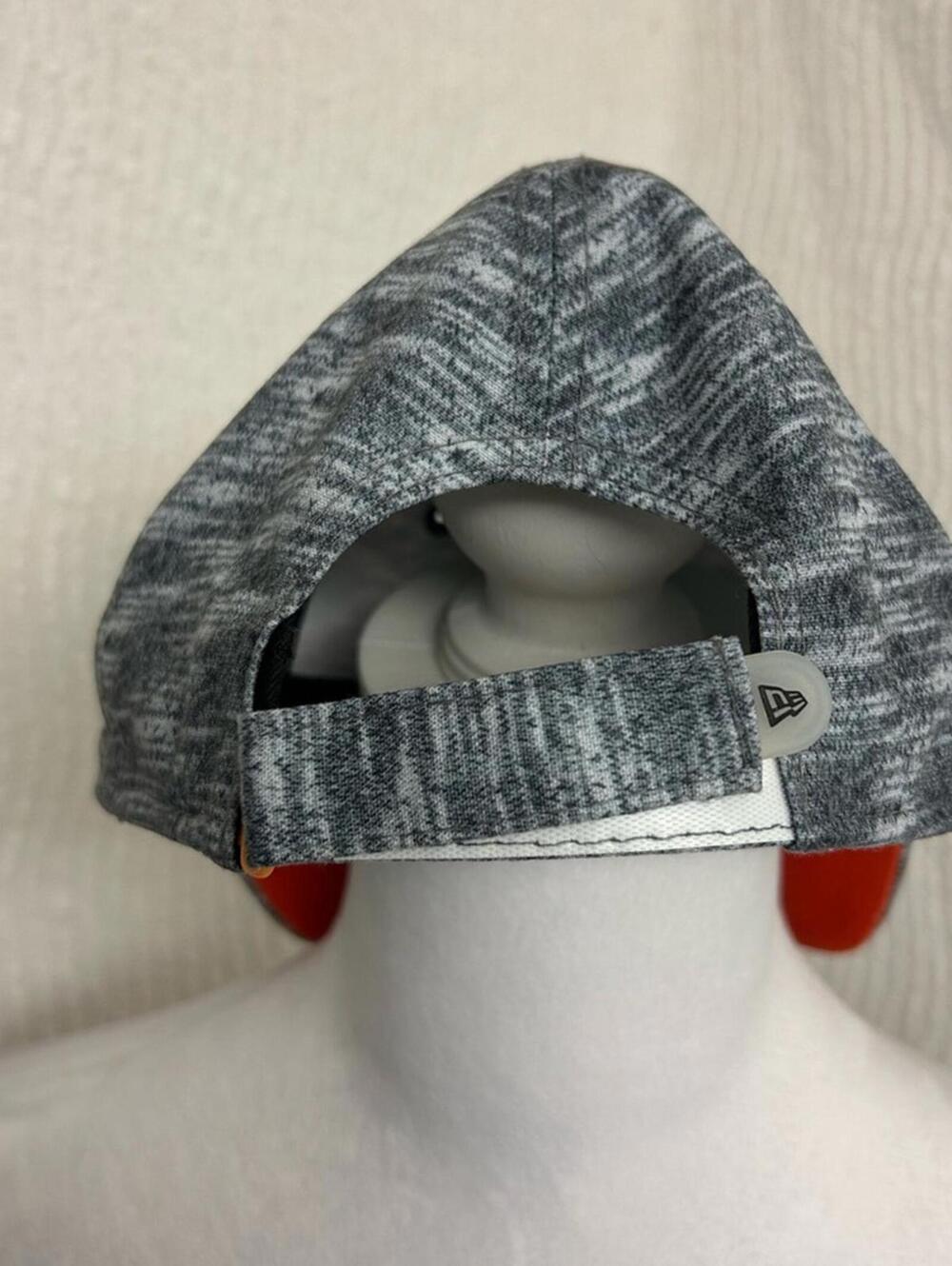New Era SF Giants Hat Women’s Grey White Black MLB Baseball Cap - Picture 5 of 9
